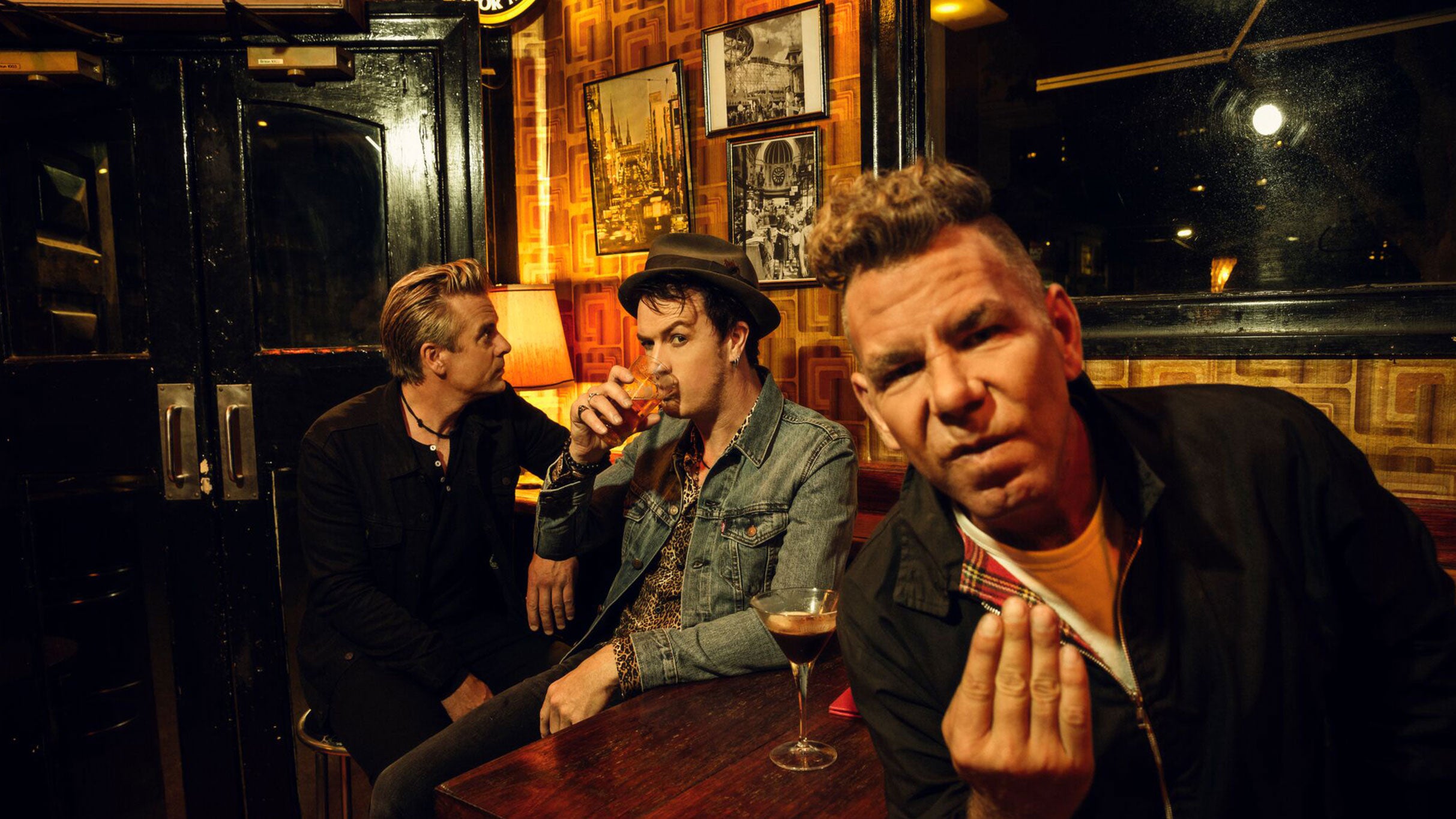 THE LIVING END - I ONLY TRUST ROCK N ROLL